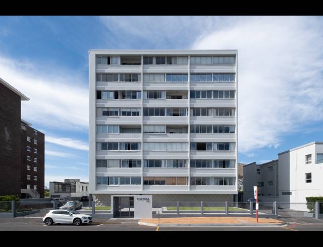 2 BEDROOM APARTMENT TO LET IN MOUILLE POINT